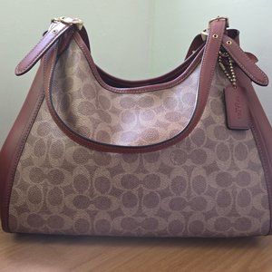 Signature Coach Lori Shoulder Bag (New with Tags)